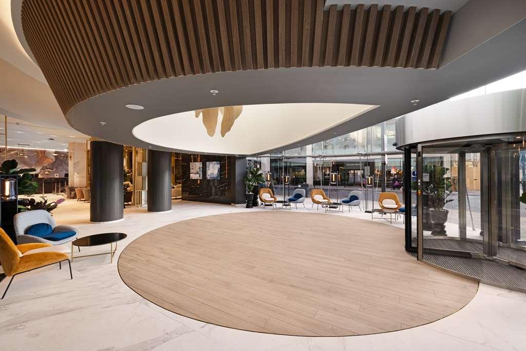 Riu Plaza London Victoria Hotel Interior photo