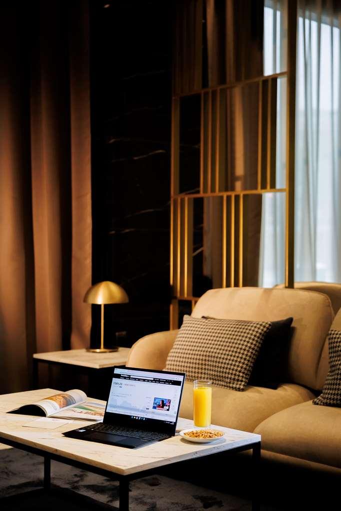 Riu Plaza London Victoria Hotel Interior photo